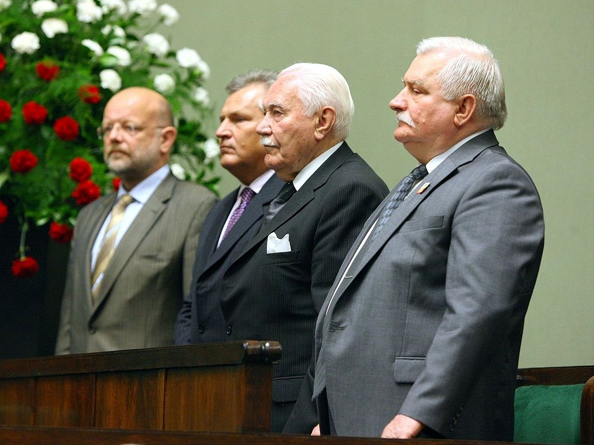 Piotr Kownacki, Aleksander Kwaśniewski, Ryszard Kaczorowski i Lech Wałęsa podczas obchodów XX-lecia odrodzonego Senatu RP