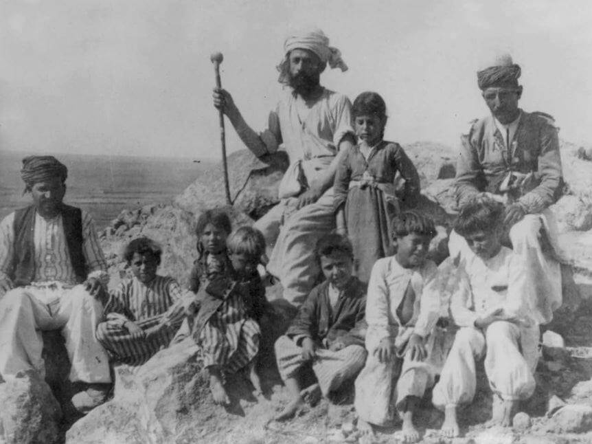 Asyryjscy uchodźcy ocaleni z pogromów w Iraku, rok 1933