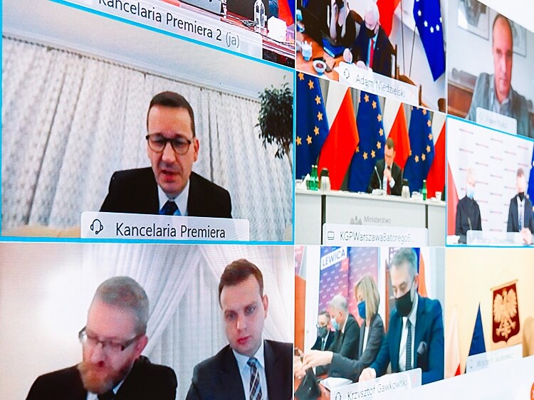 Spotkanie premiera Mateusza Morawieckiego z przedstawicielami opozycji na temat pandemii COVID-19
